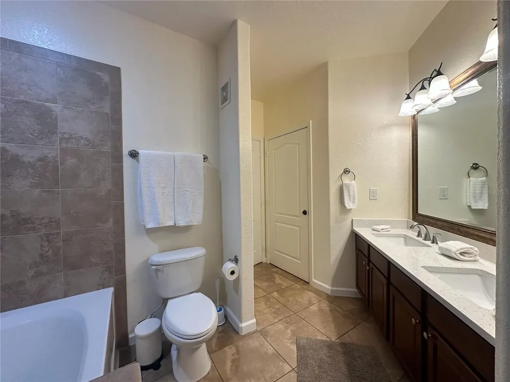 903 Charo Parkway Davenport FL 33897