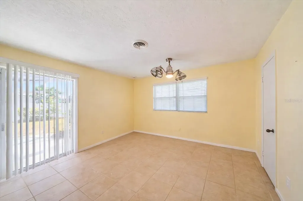 2534 Waneta Drive Sarasota FL 34231