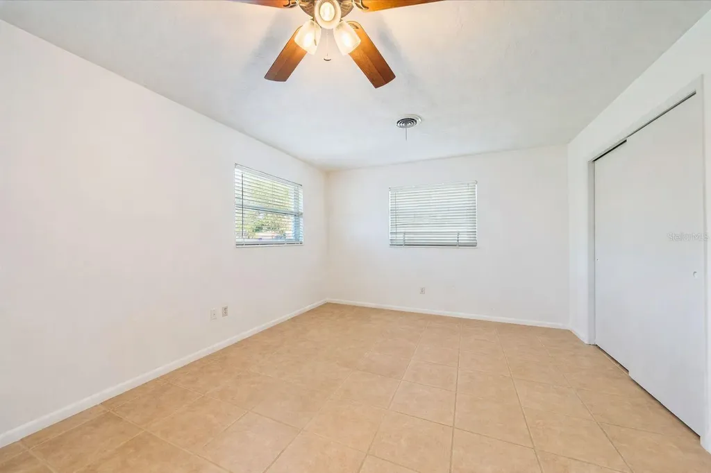 2534 Waneta Drive Sarasota FL 34231