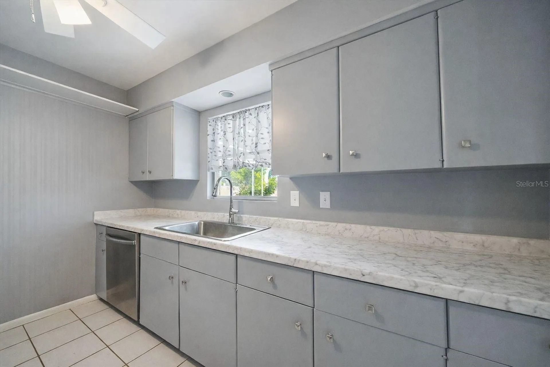 2534 Waneta Drive Sarasota FL 34231