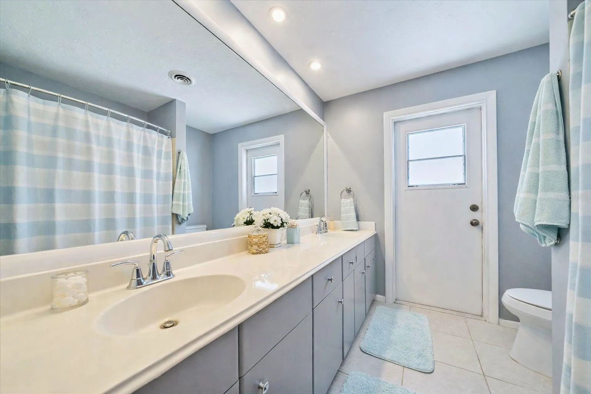 2534 Waneta Drive Sarasota FL 34231