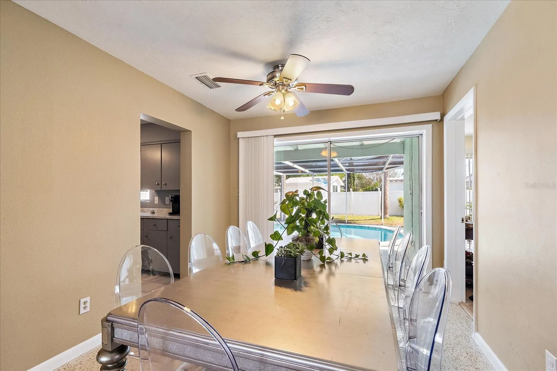 2534 Waneta Drive Sarasota FL 34231