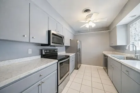 2534 Waneta Drive Sarasota FL 34231