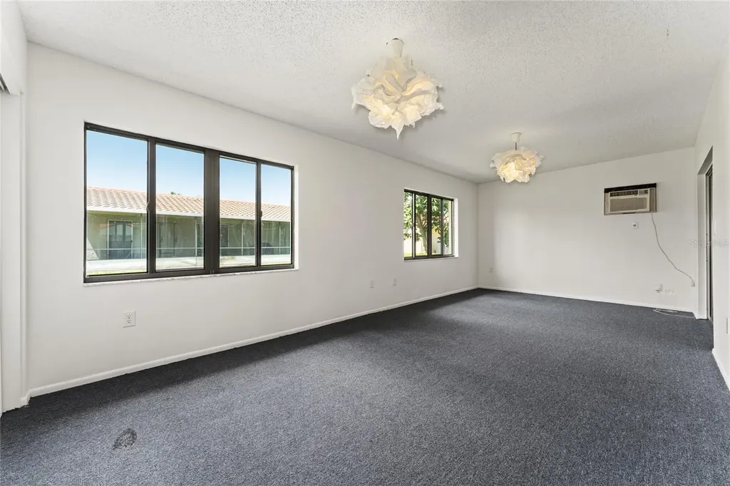 10823 William And Mary Court Orlando FL 32821