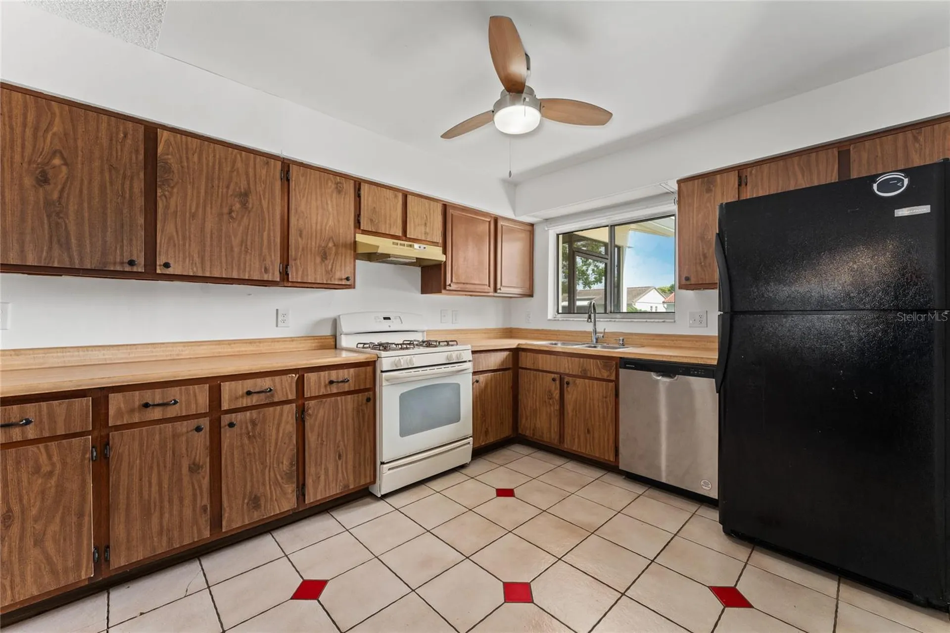 10823 William And Mary Court Orlando FL 32821