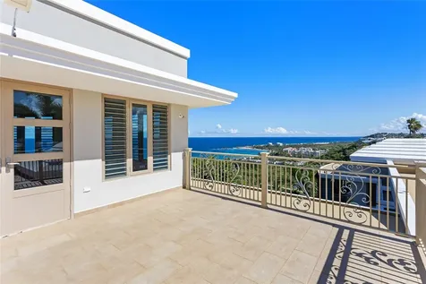 10 Urb Mirador Del Cielo Isabela PR 00662