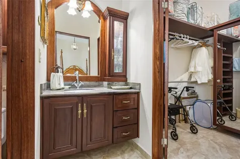 10 Urb Mirador Del Cielo Isabela PR 00662