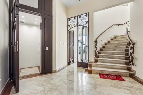 10 Urb Mirador Del Cielo Isabela PR 00662