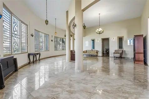 10 Urb Mirador Del Cielo Isabela PR 00662