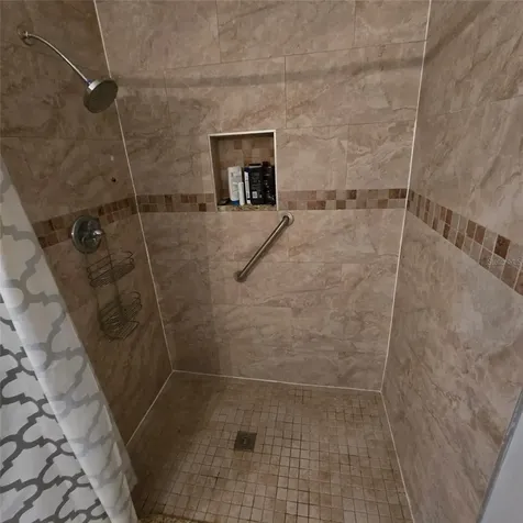 108 Chris Court Davenport FL 33896