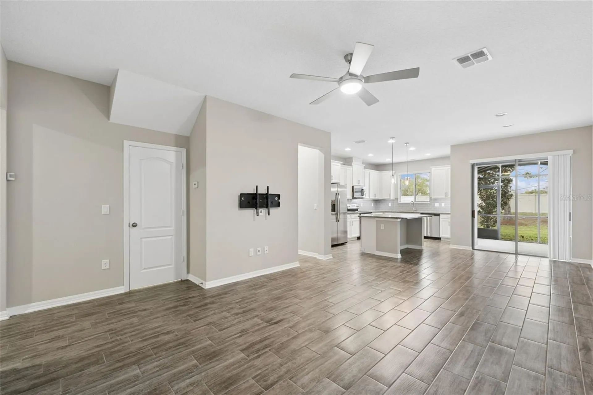 2658 White Isle Lane Orlando FL 32825