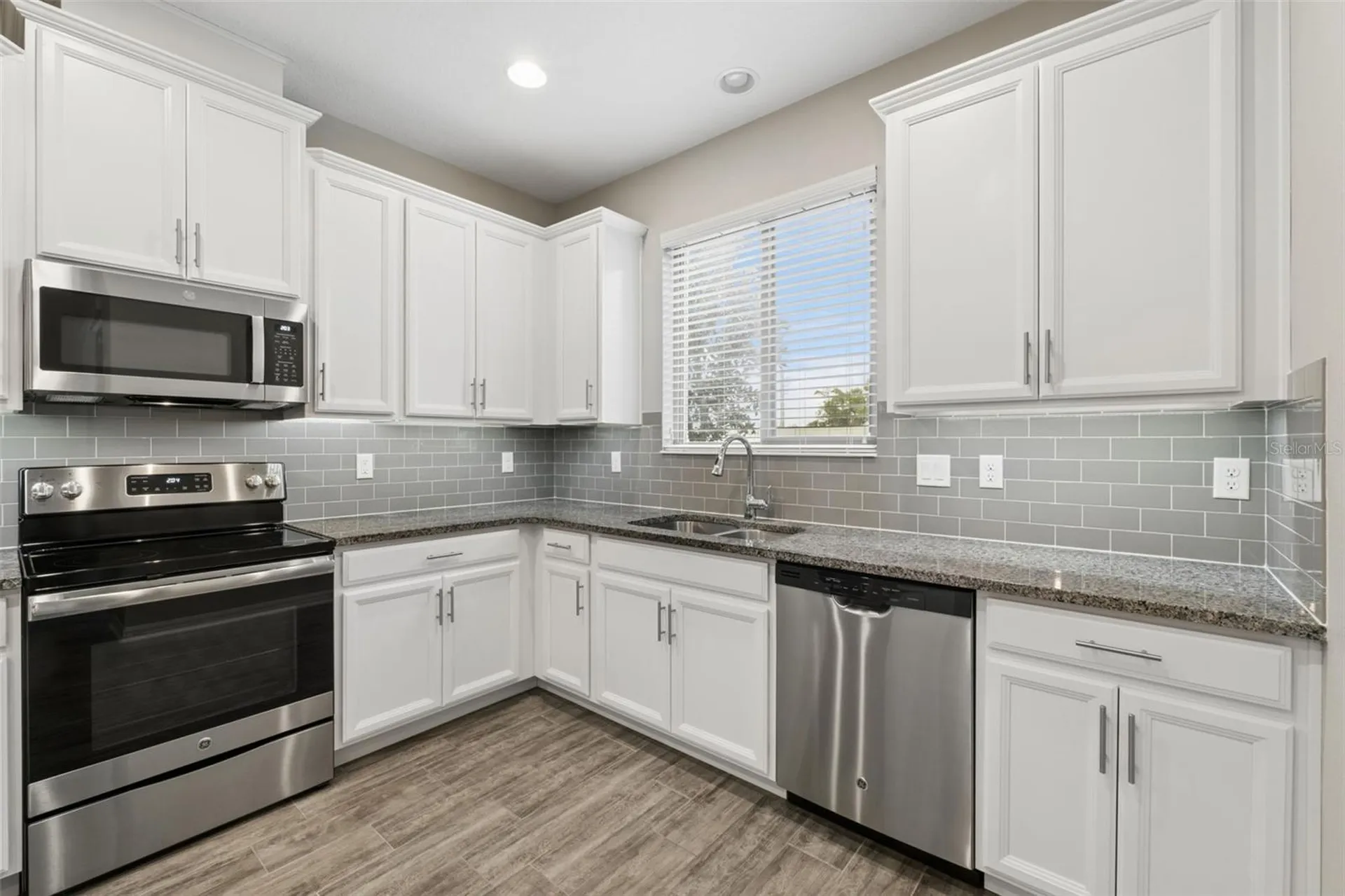 2658 White Isle Lane Orlando FL 32825