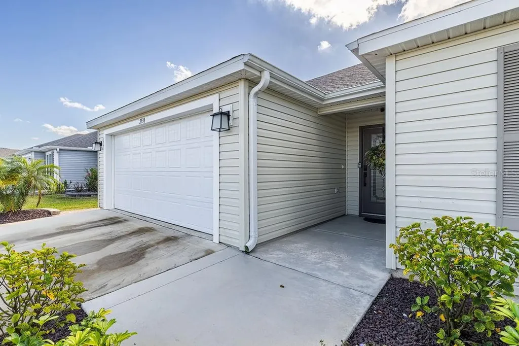 2938 Chimborazo Way The Villages FL 32163