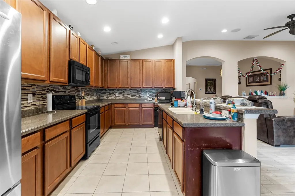 6729 Boulder Run Loop Wesley Chapel FL 33545