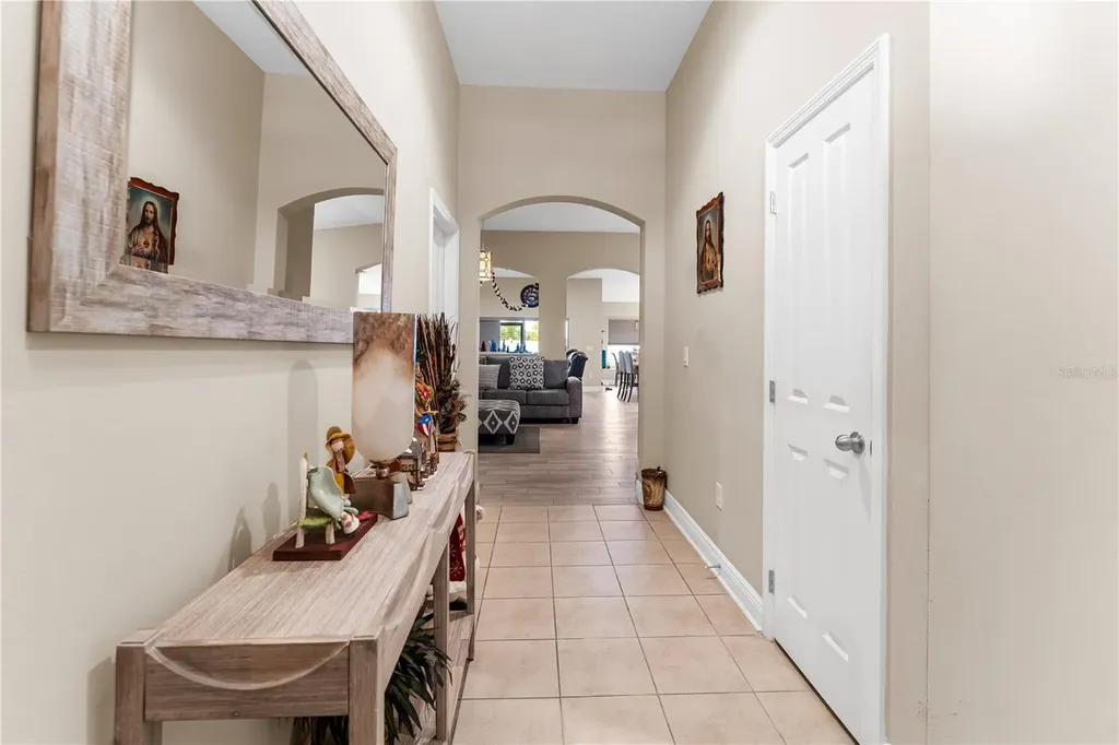 6729 Boulder Run Loop Wesley Chapel FL 33545
