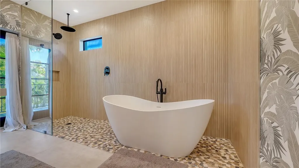 5263 Avenida De Cortez Sarasota FL 34242