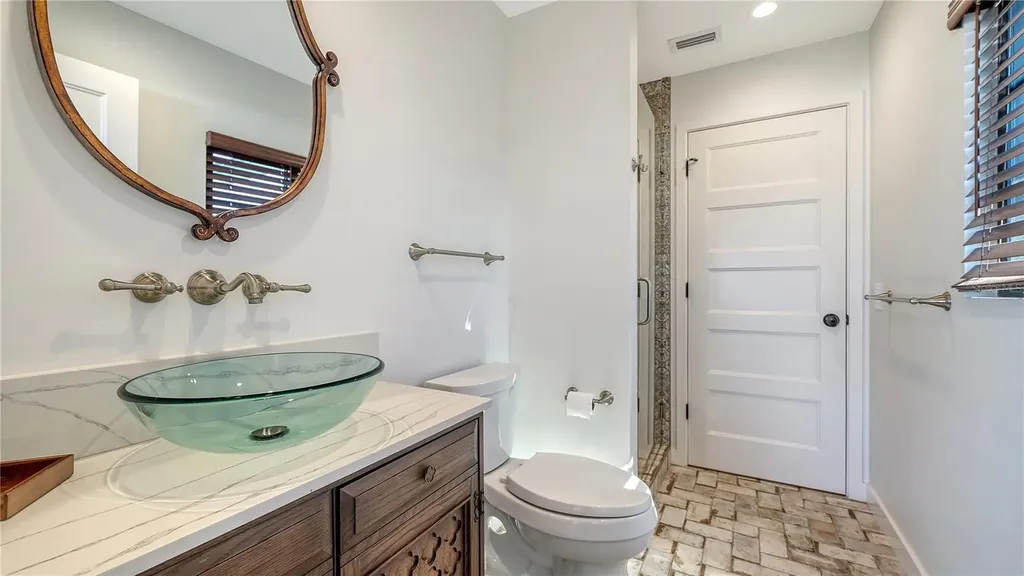 5263 Avenida De Cortez Sarasota FL 34242