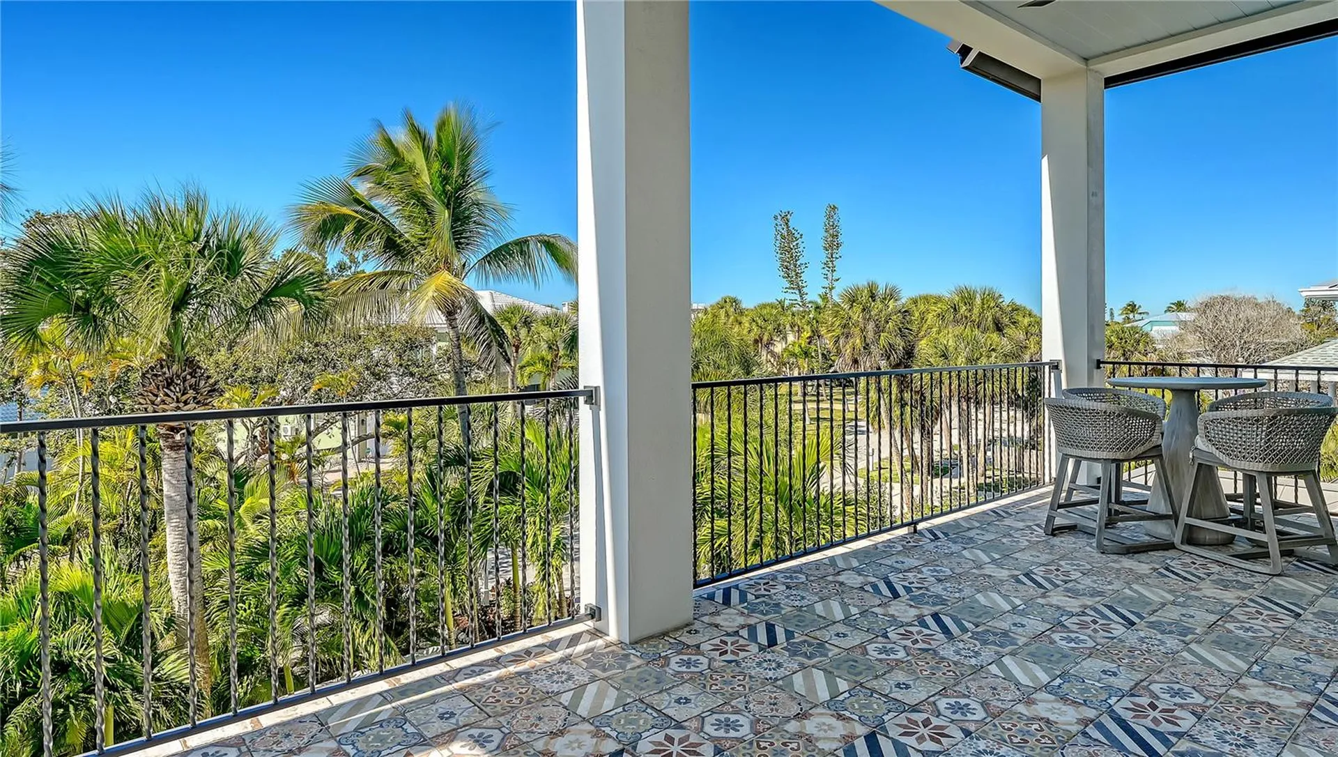 5263 Avenida De Cortez Sarasota FL 34242