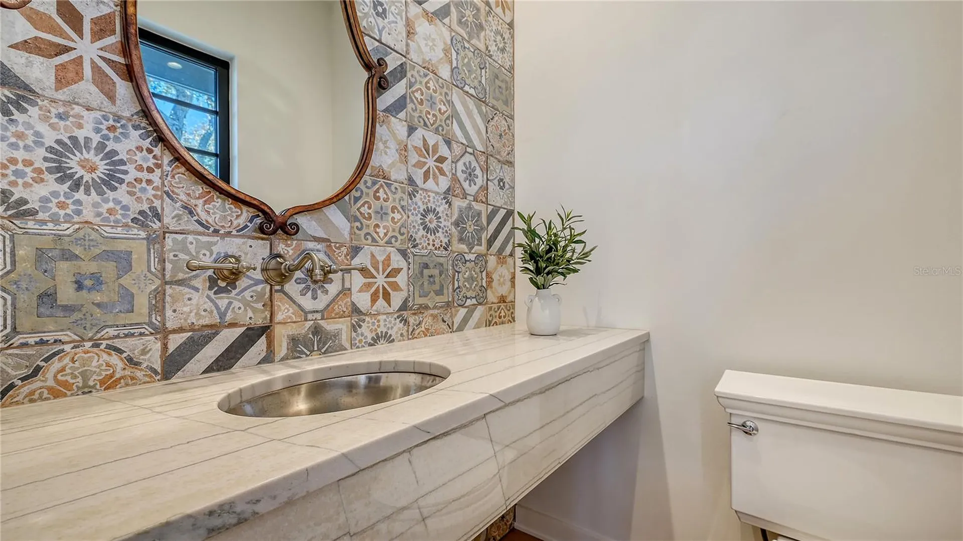 5263 Avenida De Cortez Sarasota FL 34242