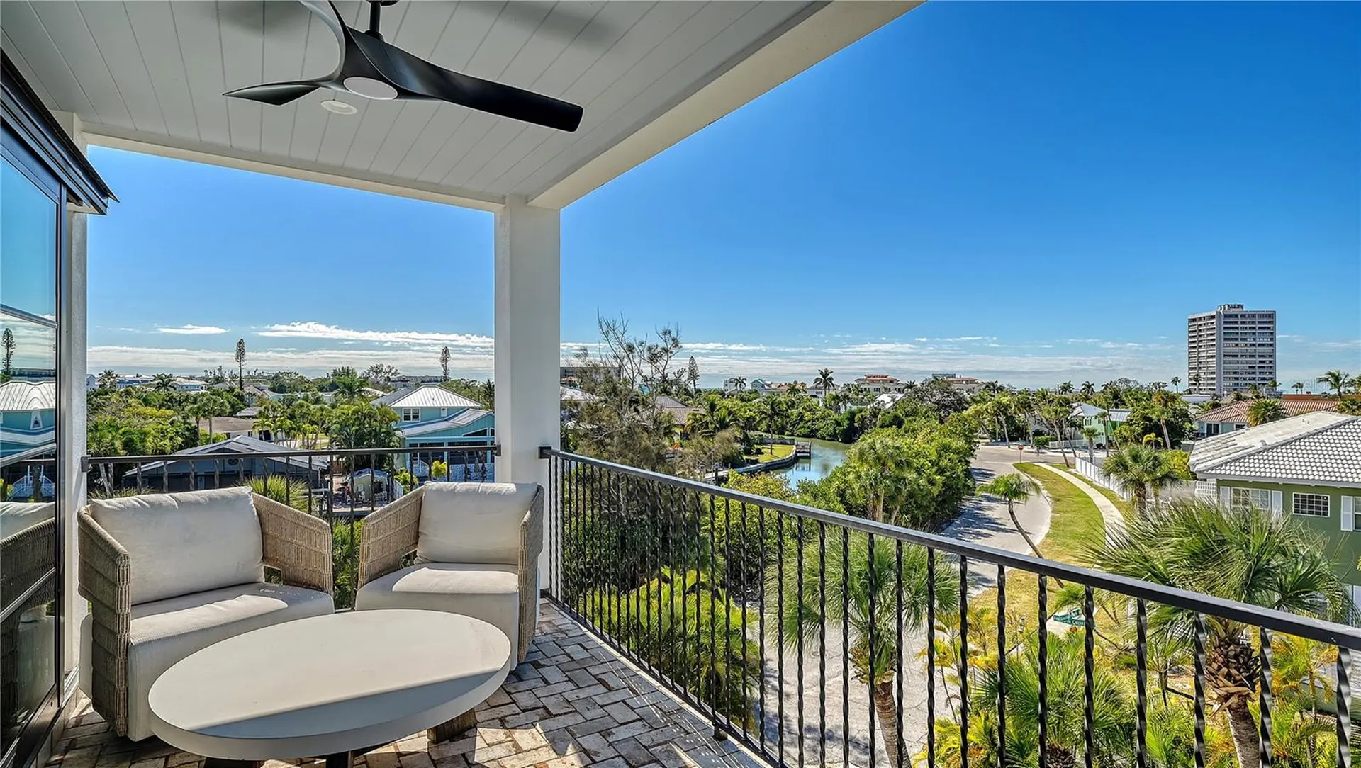 5263 Avenida De Cortez Sarasota FL 34242
