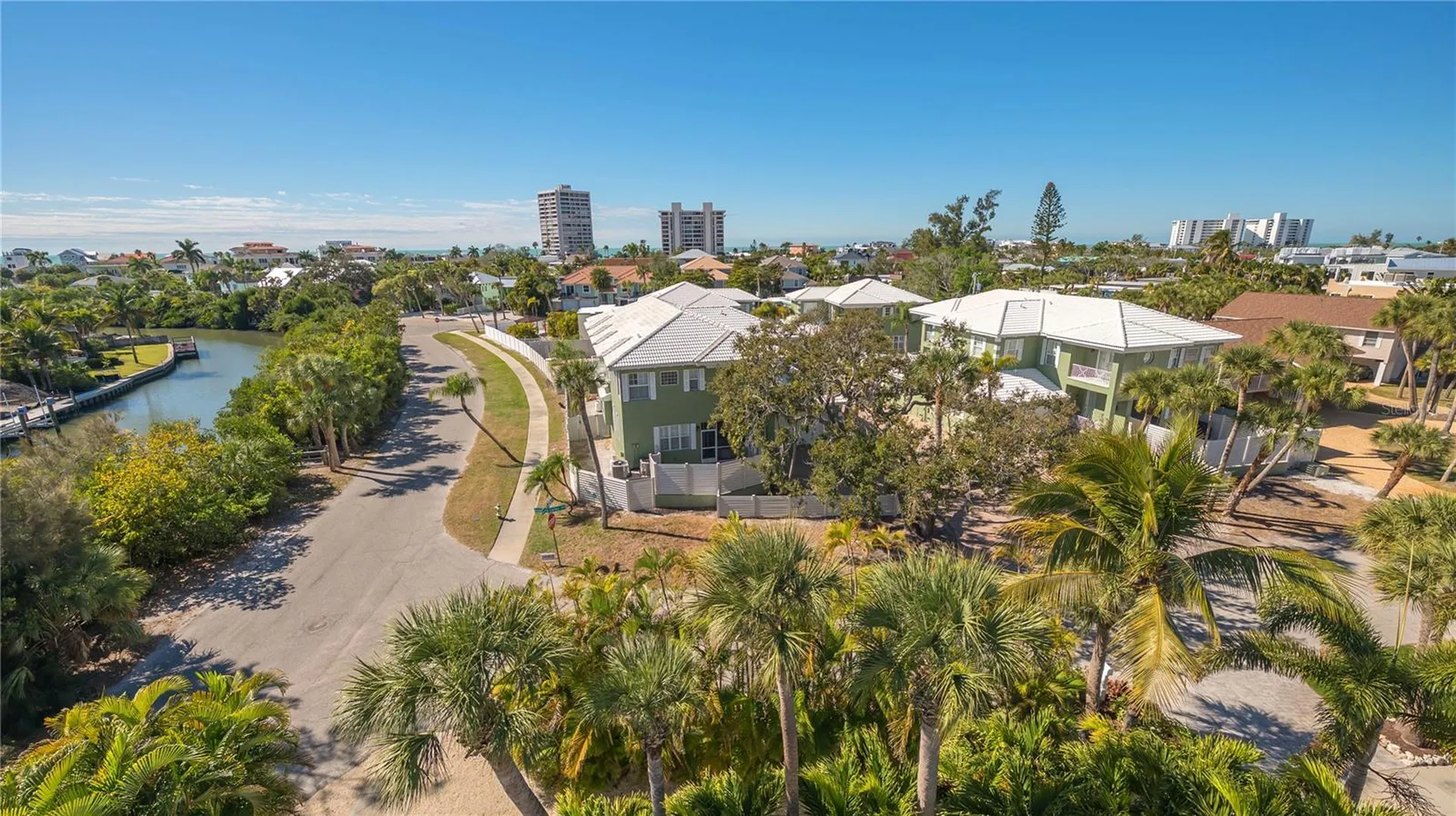 5263 Avenida De Cortez Sarasota FL 34242