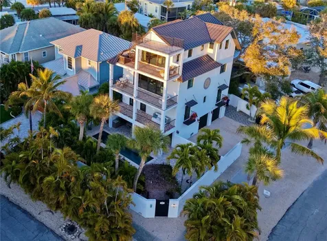 5263 Avenida De Cortez Sarasota FL 34242