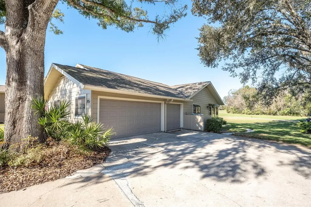 1051 Royal Troon Court Tarpon Springs FL 34688