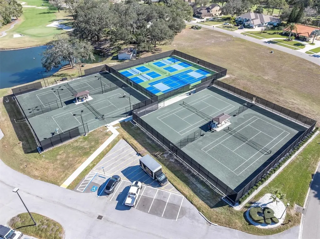 1051 Royal Troon Court Tarpon Springs FL 34688