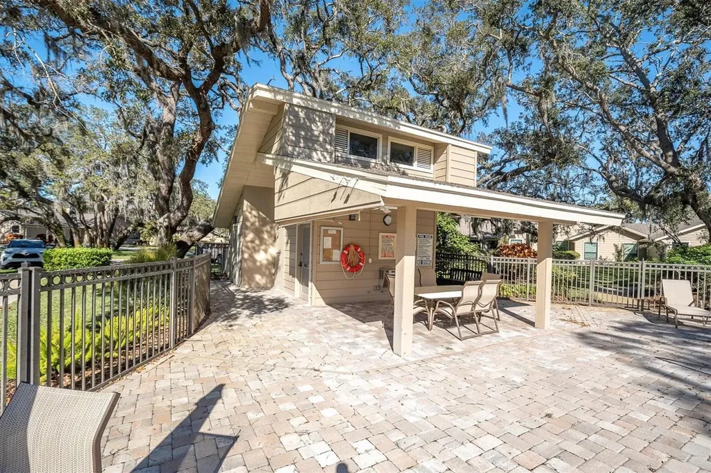 1051 Royal Troon Court Tarpon Springs FL 34688