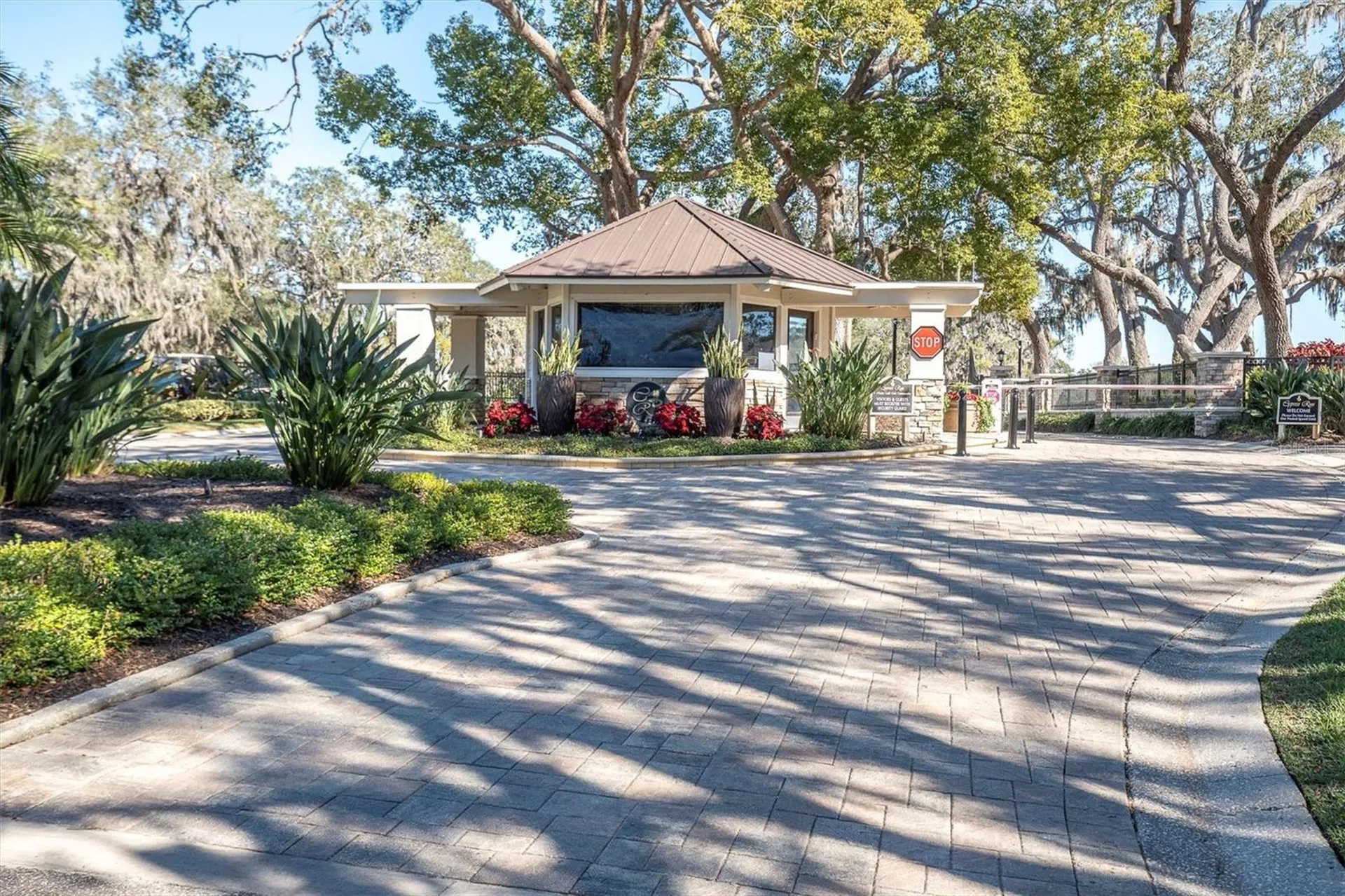 1051 Royal Troon Court Tarpon Springs FL 34688