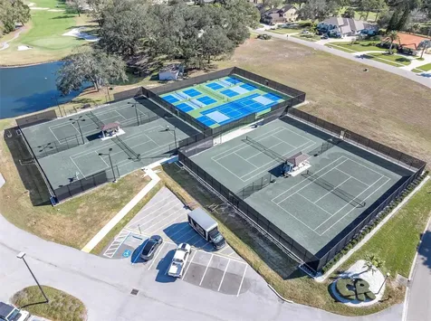 1051 Royal Troon Court Tarpon Springs FL 34688
