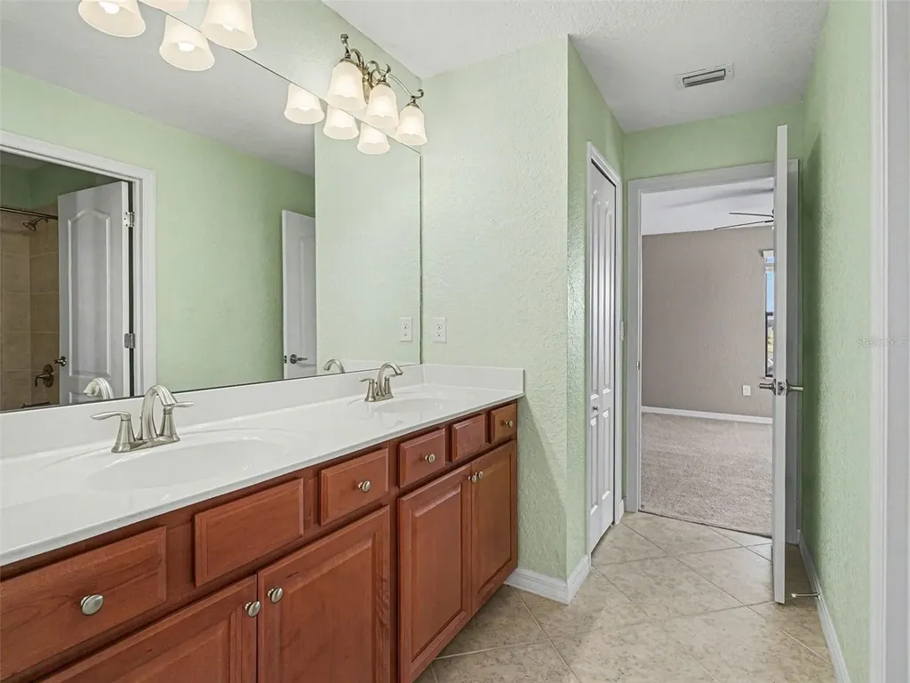 6467 Willowshire Way Bradenton FL 34212