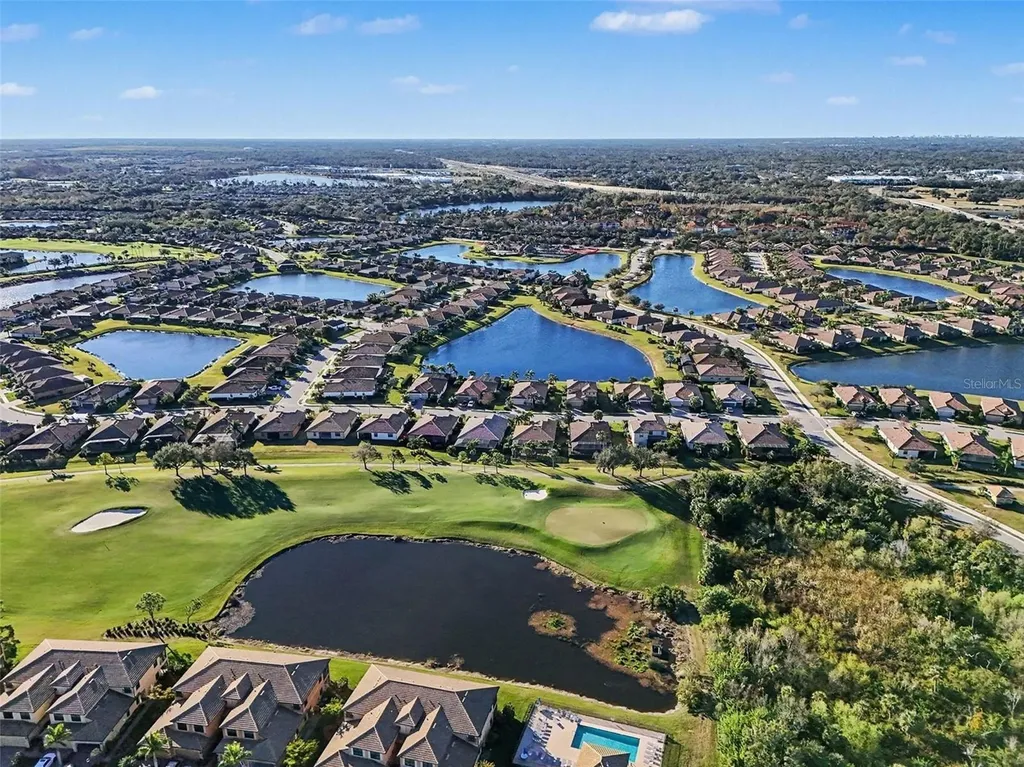 6467 Willowshire Way Bradenton FL 34212