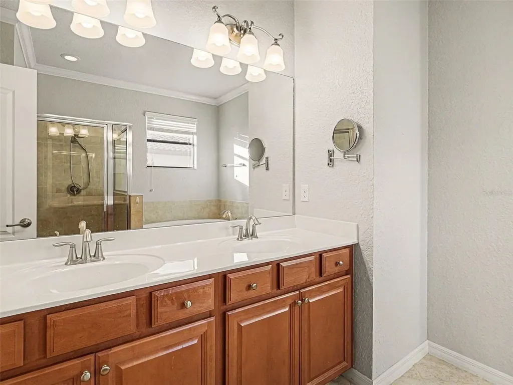 6467 Willowshire Way Bradenton FL 34212