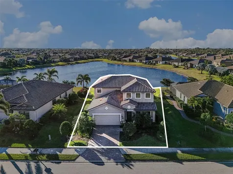 6467 Willowshire Way Bradenton FL 34212