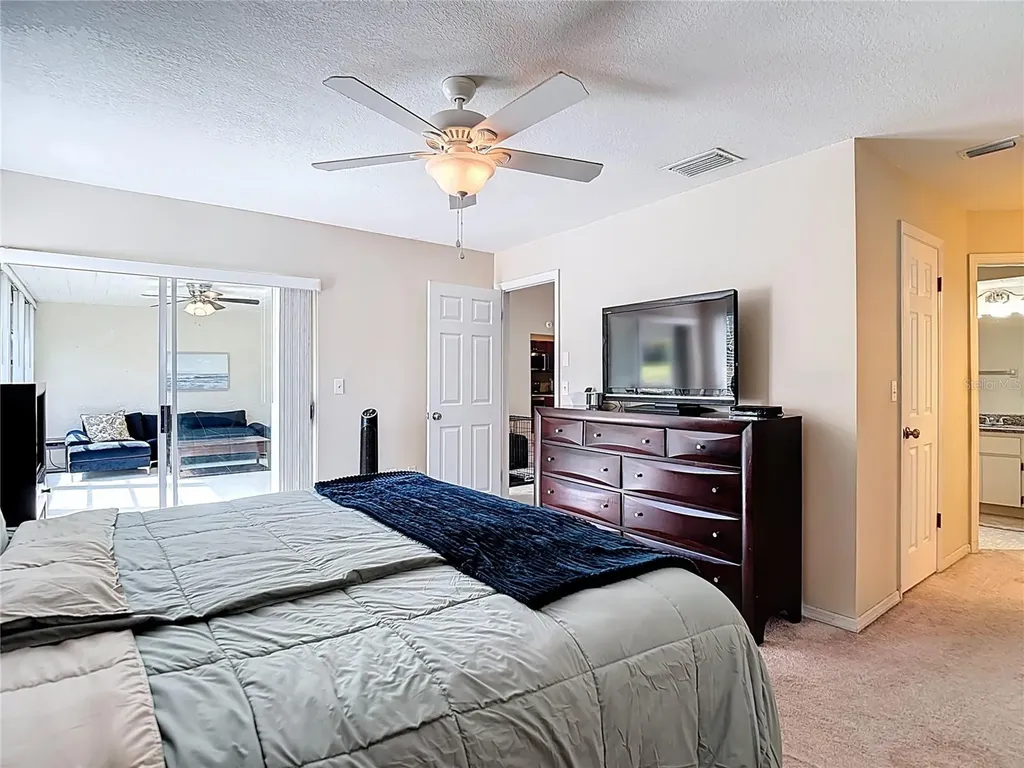7385 Crestwood Drive Weeki Wachee FL 34613