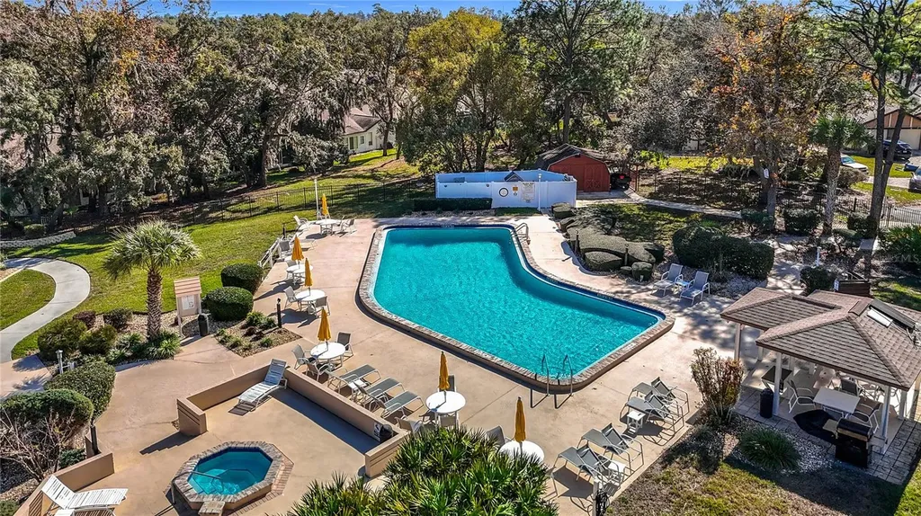 7385 Crestwood Drive Weeki Wachee FL 34613