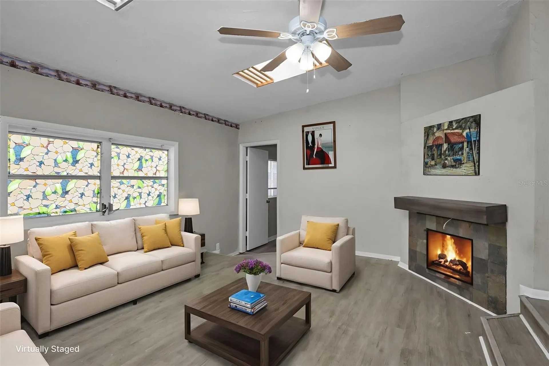 1122 E Oakwood Street Tarpon Springs FL 34689