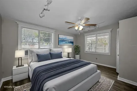 1122 E Oakwood Street Tarpon Springs FL 34689