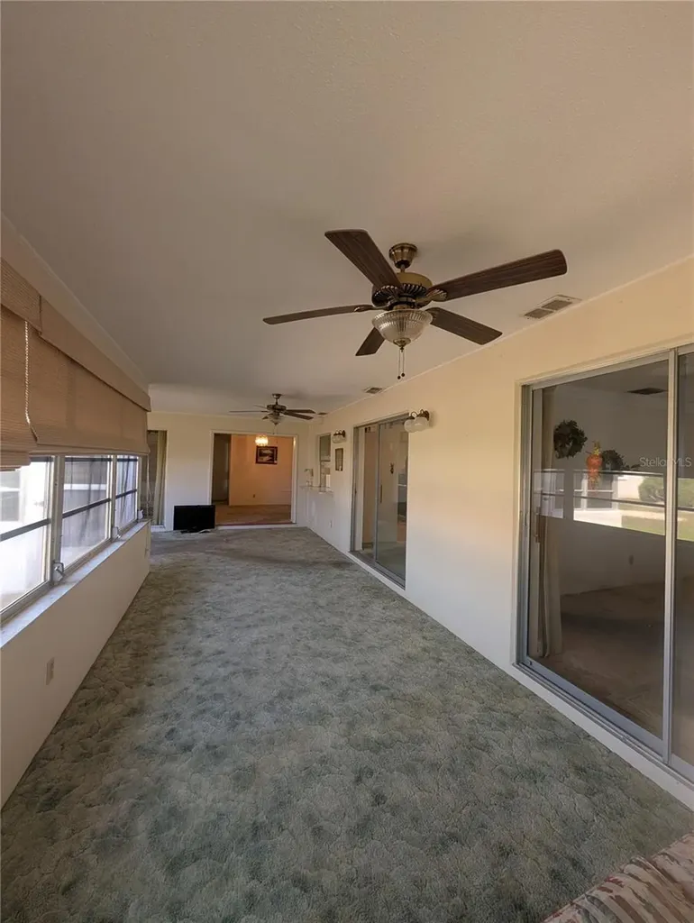 9946 39th Way N Pinellas Park FL 33782