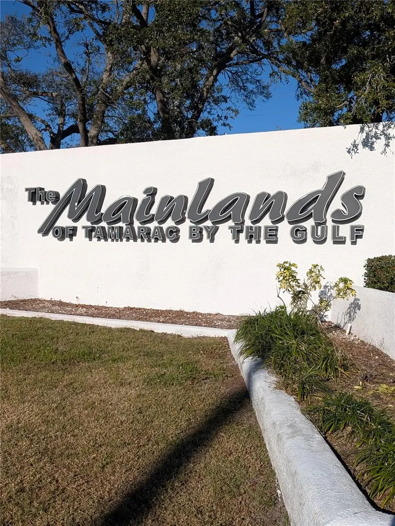 9946 39th Way N Pinellas Park FL 33782