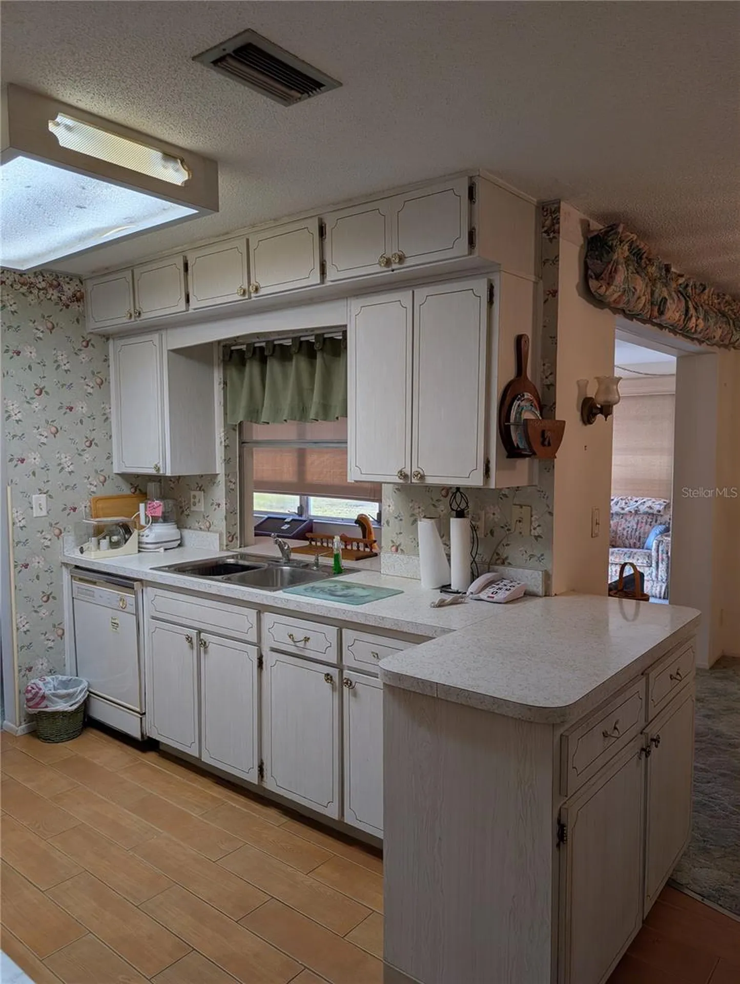 9946 39th Way N Pinellas Park FL 33782