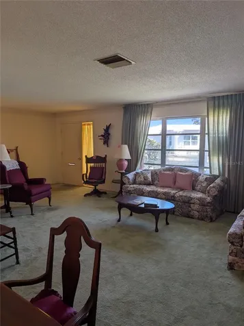 9946 39th Way N Pinellas Park FL 33782