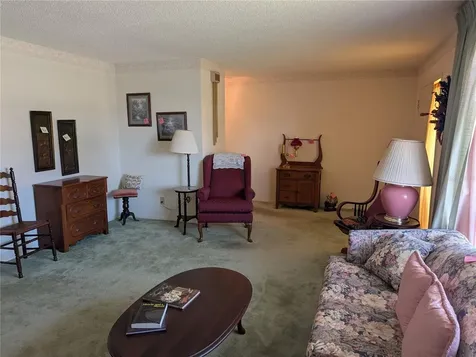 9946 39th Way N Pinellas Park FL 33782