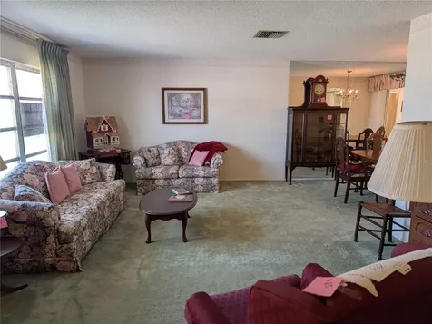9946 39th Way N Pinellas Park FL 33782