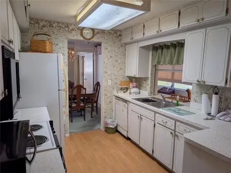 9946 39th Way N Pinellas Park FL 33782