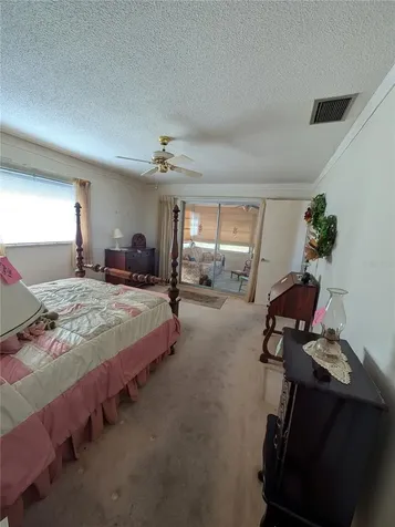 9946 39th Way N Pinellas Park FL 33782