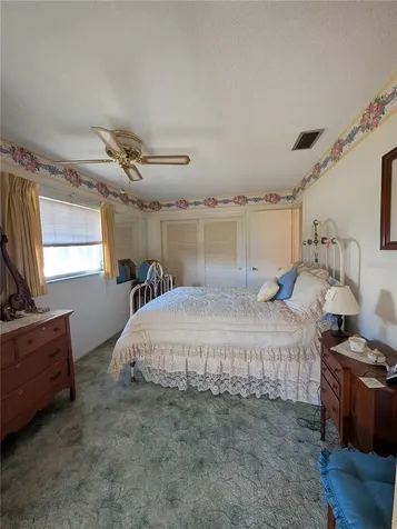 9946 39th Way N Pinellas Park FL 33782