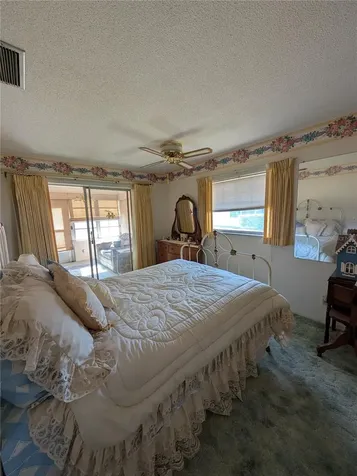 9946 39th Way N Pinellas Park FL 33782