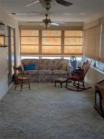 9946 39th Way N Pinellas Park FL 33782